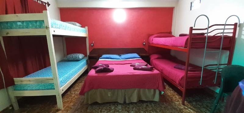 Residencial Noelia Hostel Puerto Iguazu Exterior photo